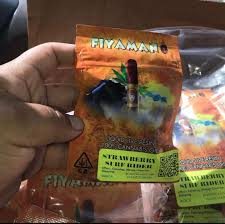 Fiyaman Strawberry Surf Rider
